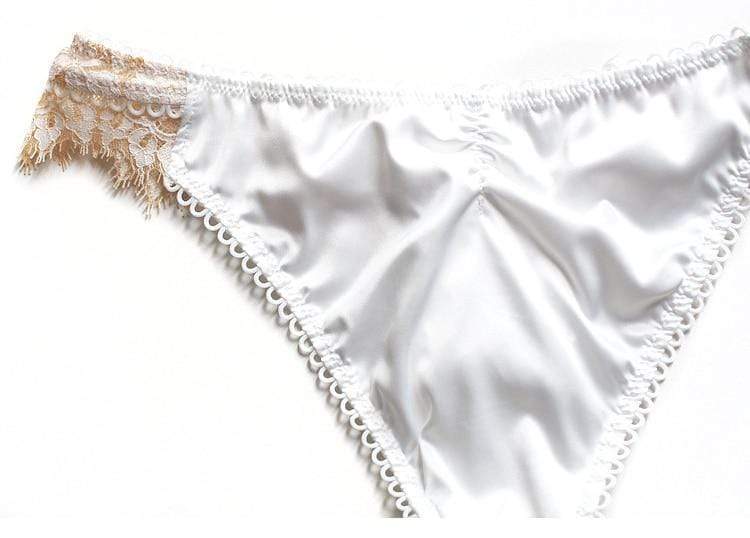 Braguita clásica con volante de encaje-Laurene.es