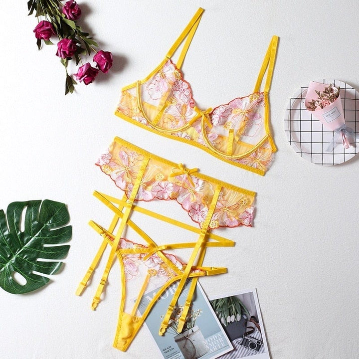 Conjunto de lencería con encaje floral Malaga-Laurene.es