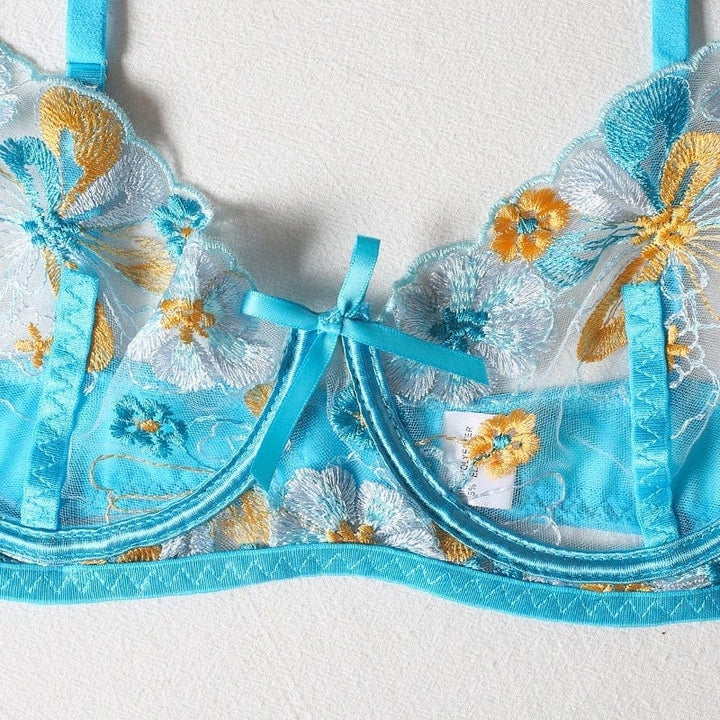 Conjunto de lencería con encaje floral Malaga-Laurene.es