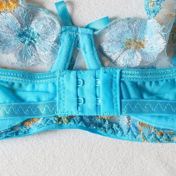 Conjunto de lencería con encaje floral Malaga-Laurene.es