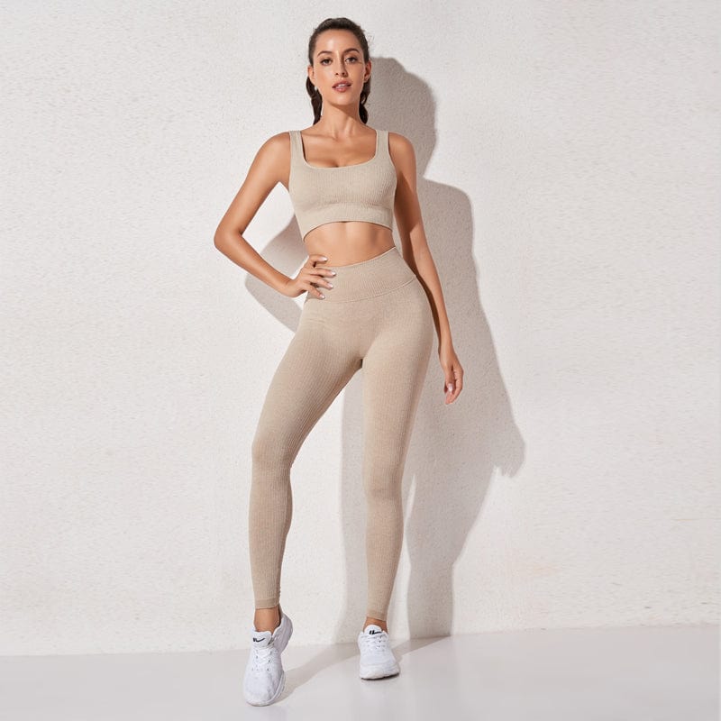 Conjunto deportivo con top y leggings-Laurene.es