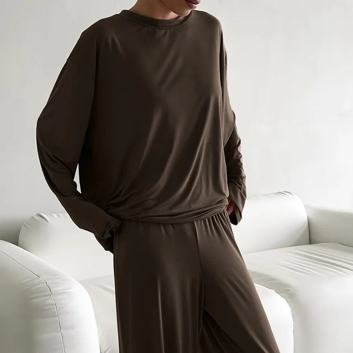 Conjunto marrón de otoño