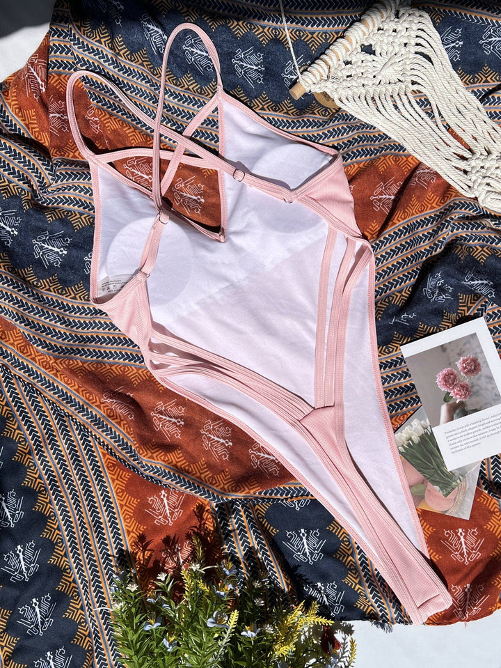 Bañador rosa con tiras Lynn-Laurene.es