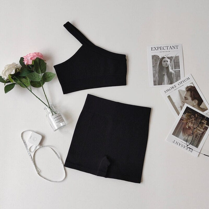 Conjunto deportivo con top de un sólo hombro-Laurene.es