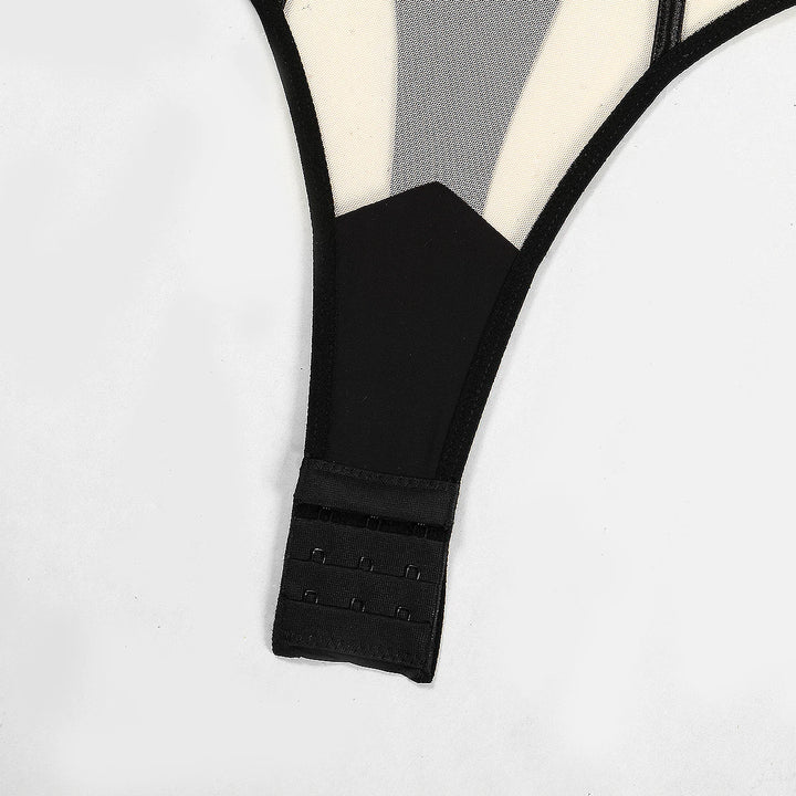 Body de malla con tirantes negros