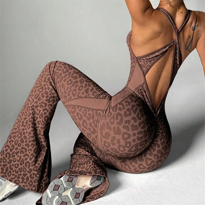 Mono deportivo con estampado de leopardo