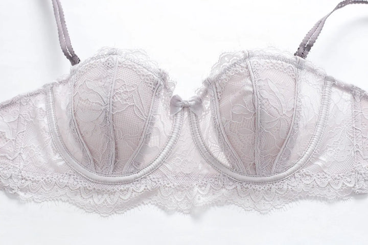 Balconette de encaje