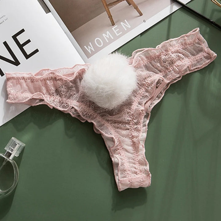 Braguita con cola de conejo