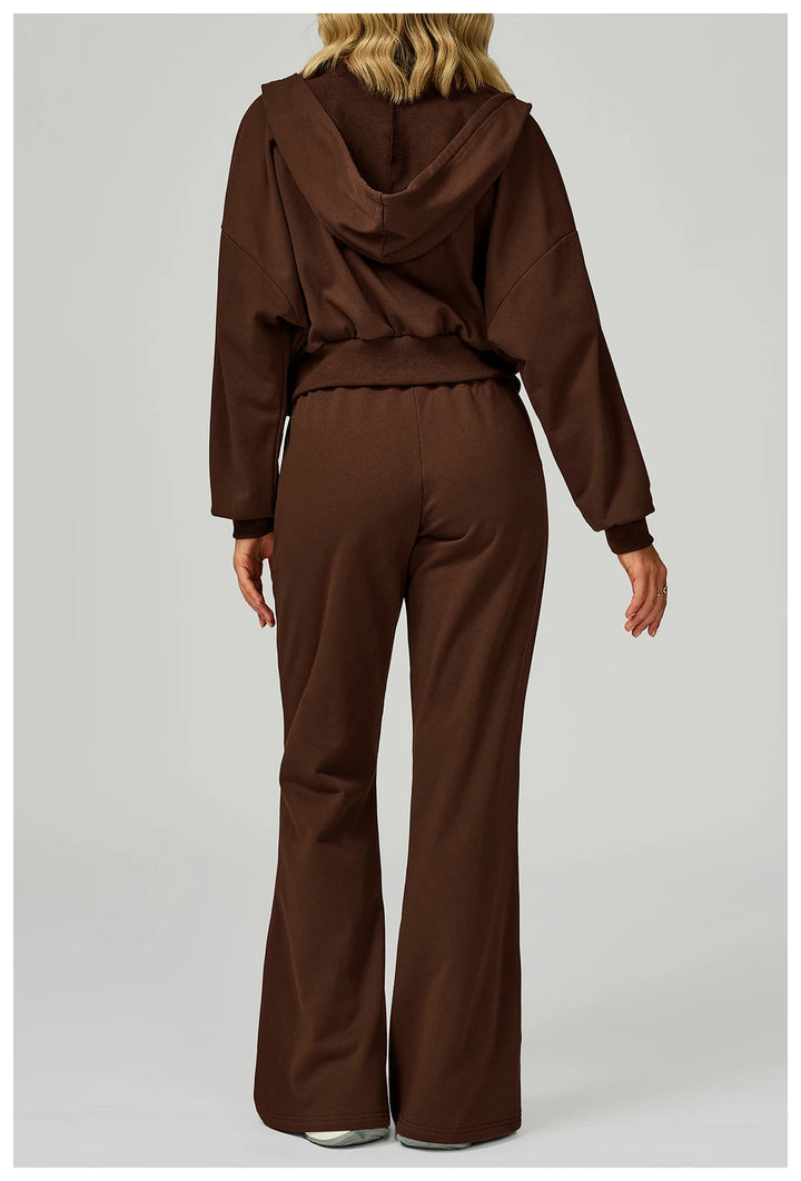 Chándal deportivo con sudadera y capucha