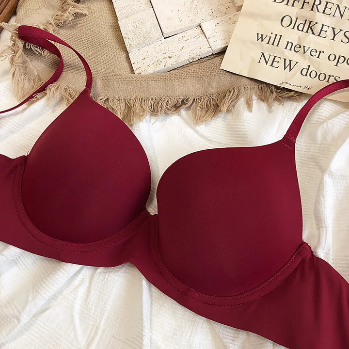 Sujetador de mujer estilo liso