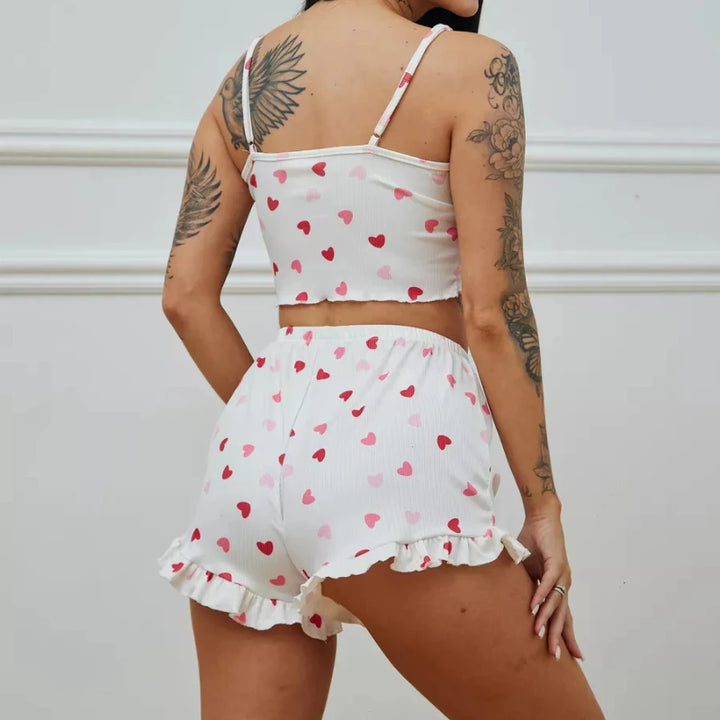 Pijama blanco con estampado de corazoncitos
