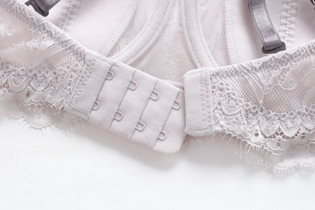 Balconette de encaje