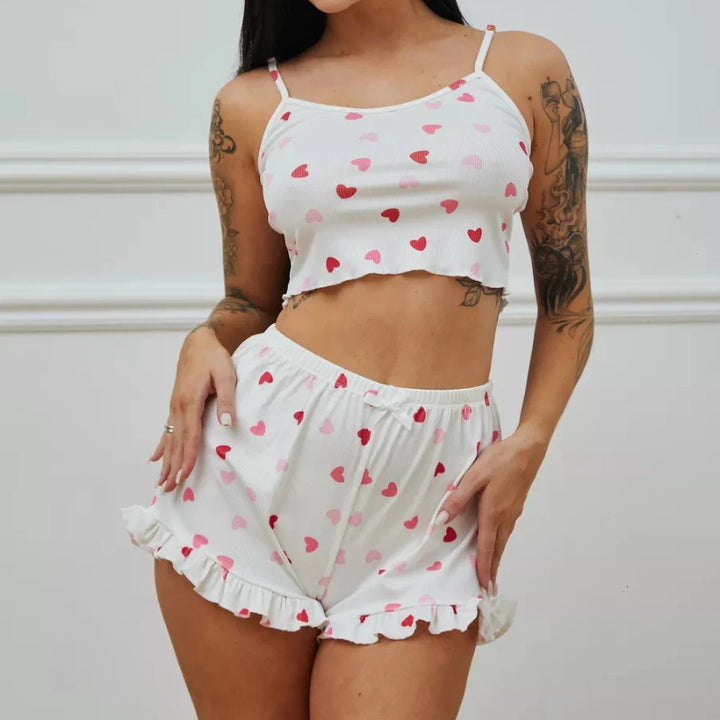 Pijama blanco con estampado de corazoncitos