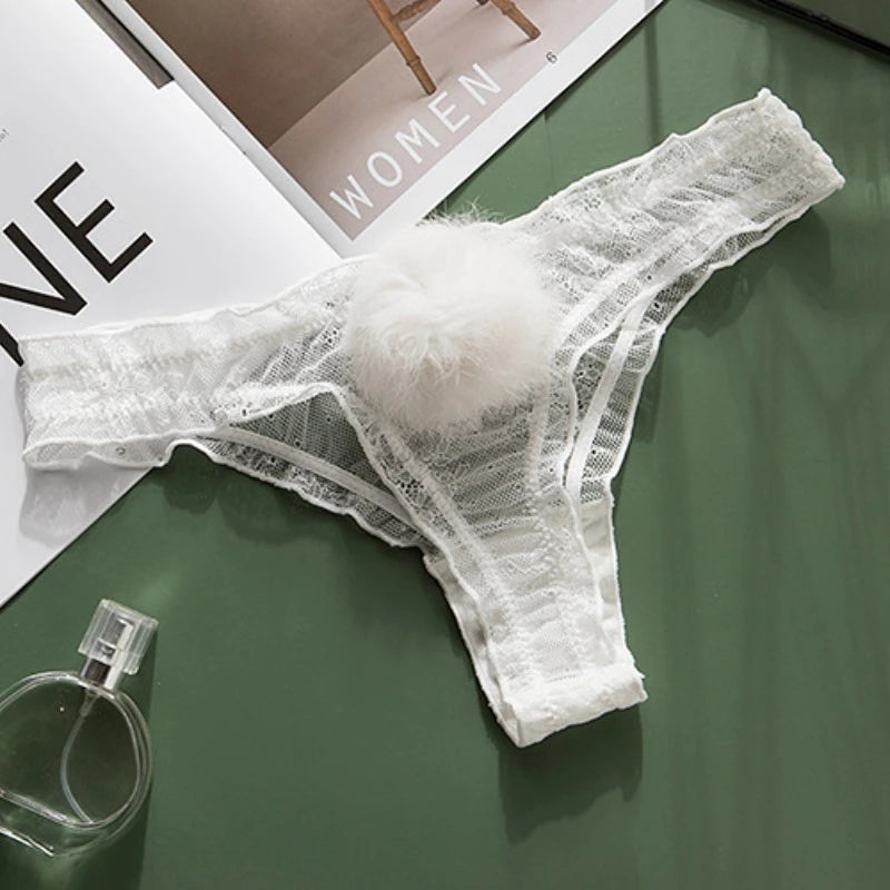 Braguita con cola de conejo