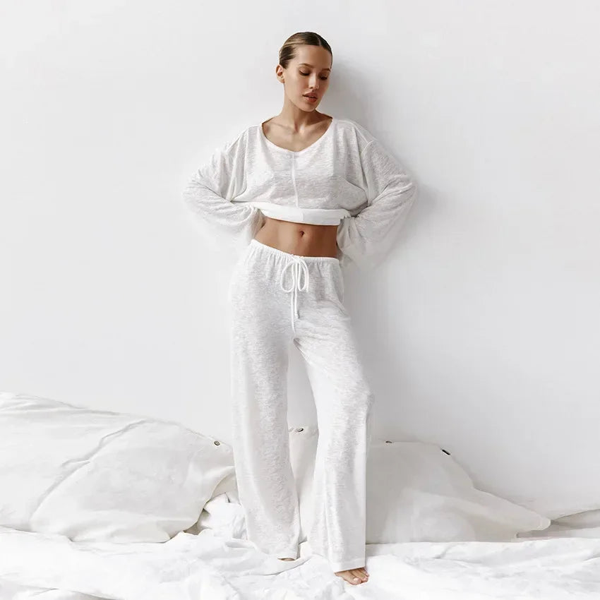 Conjunto de ropa semitransparente de algodón