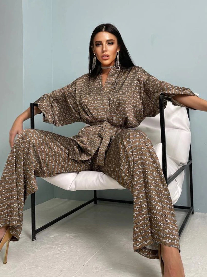 Kimono marrón con estampado