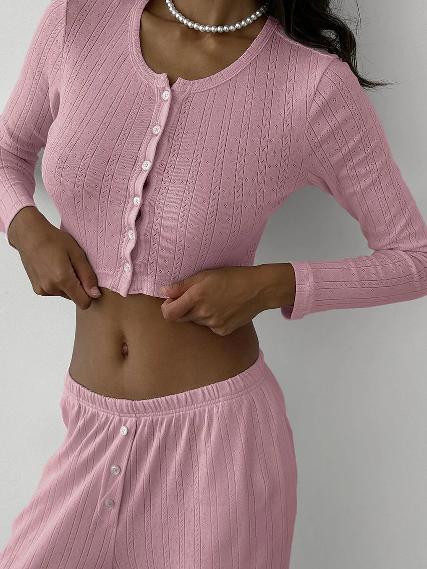 Pijama de punto calado con top corto