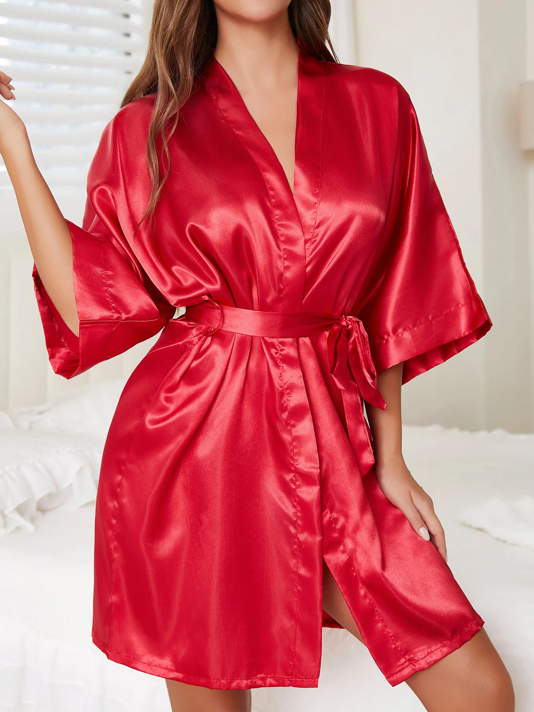 Bata de raso estilo liso