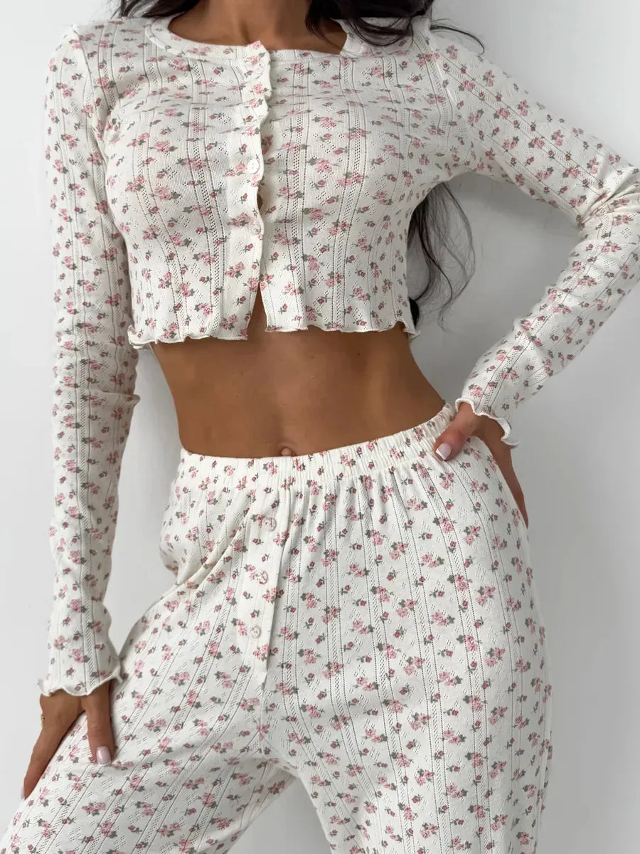 Pijama floral con punto acanalado