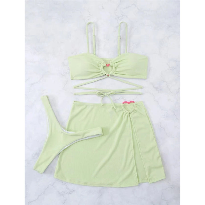 Biquini con minifalda y corazoncitos