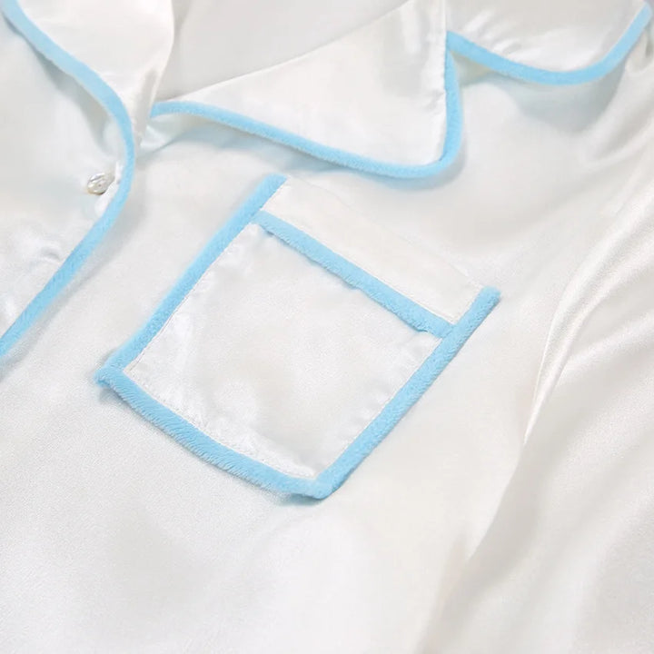 Pijama corto con lazos y volantes