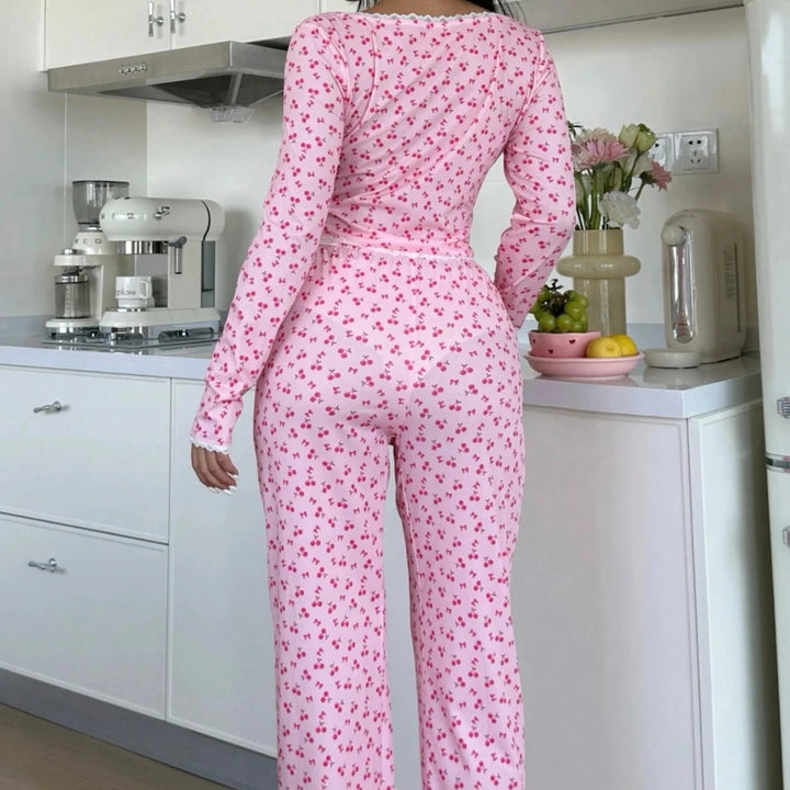 Pijama con estampado de cereza