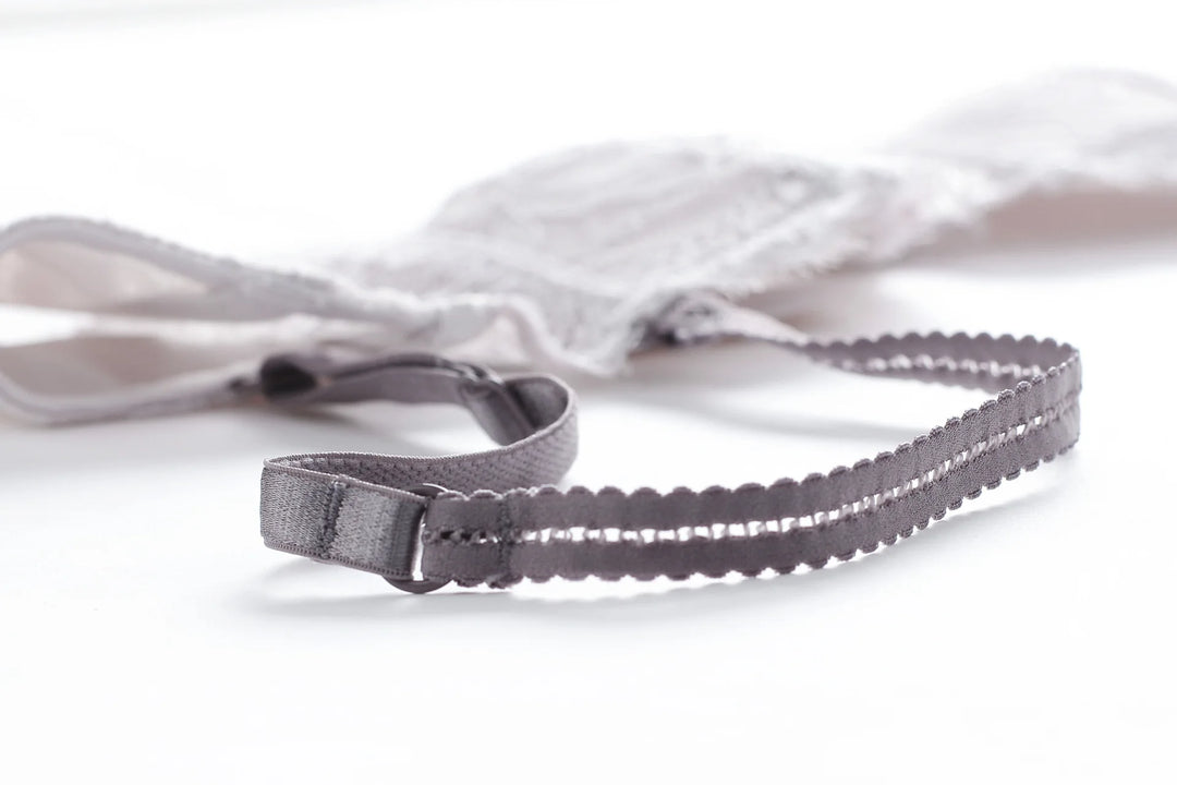 Balconette de encaje