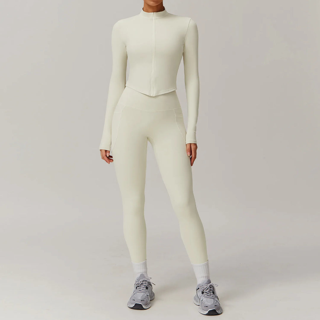 Conjunto de dos piezas con sudadera triangular