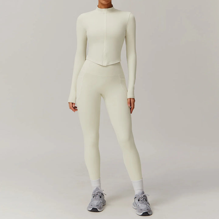 Conjunto de dos piezas con sudadera triangular