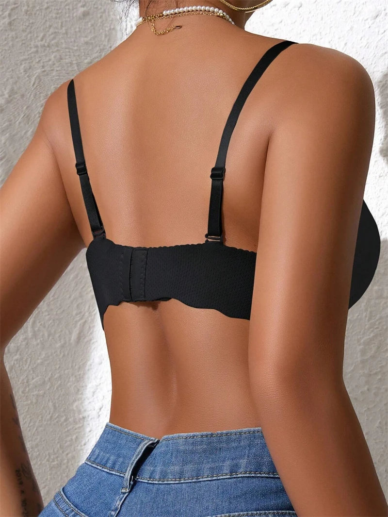 Sujetador con ribete de volantes