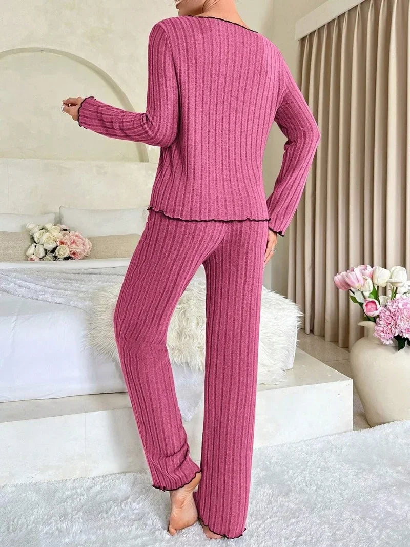 Pijama acanalado de tejido cálido